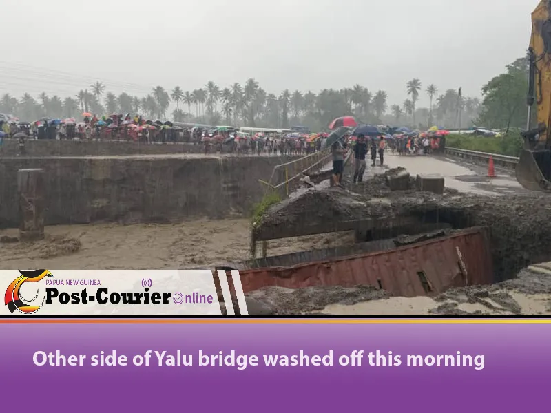 Yalu Bridge Closed